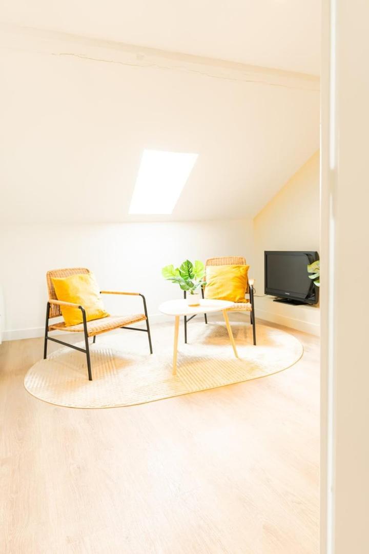 Châlons-en-Champagne Duplex Confortable En Centre Avec 2 Chambres מראה חיצוני תמונה